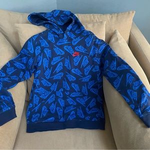 Nike Boys Hooded Sweatshirt - size Youth XL